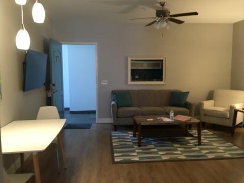 The Acorn Suites Mebane Exterior foto