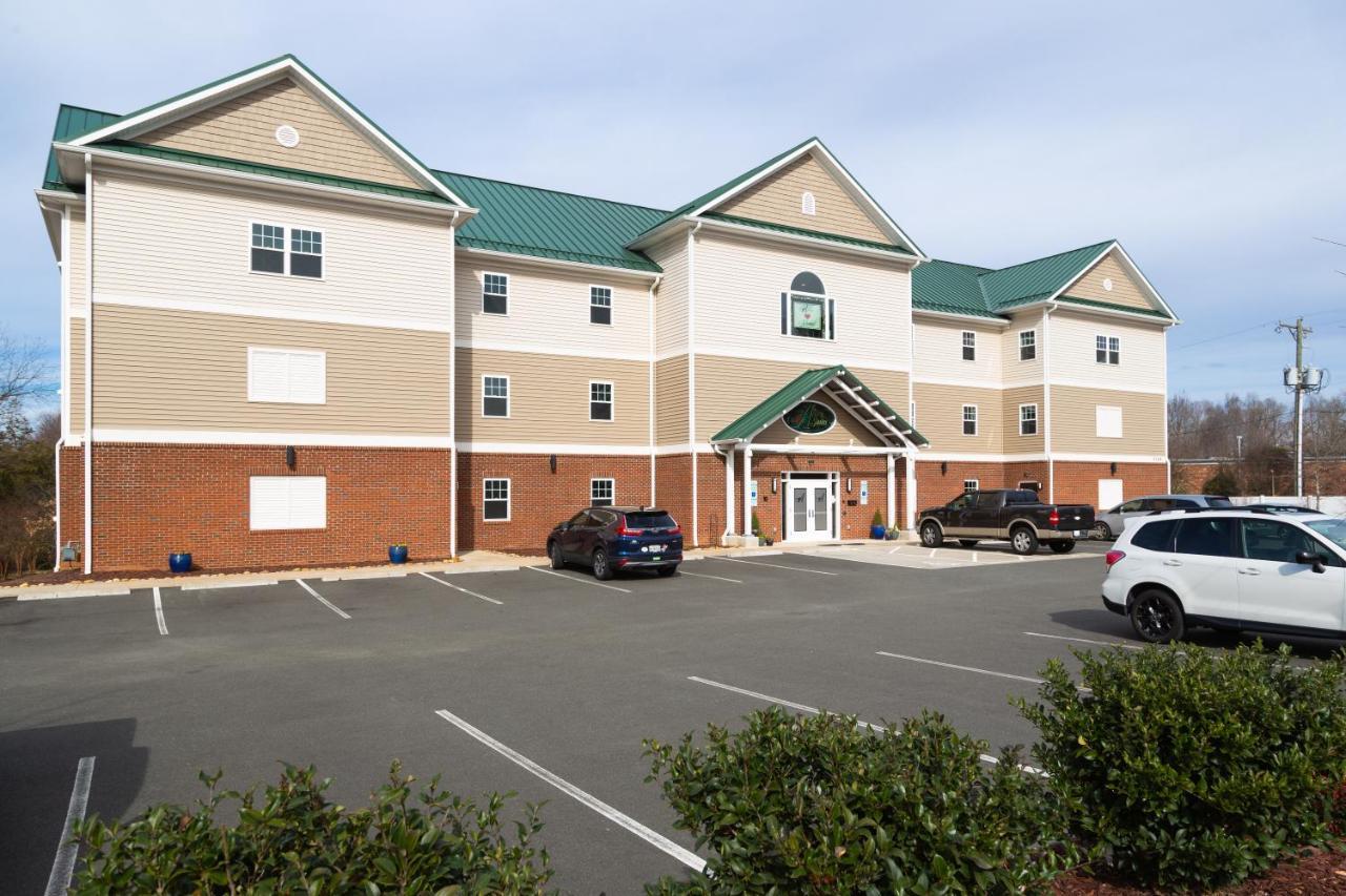 The Acorn Suites Mebane Exterior foto